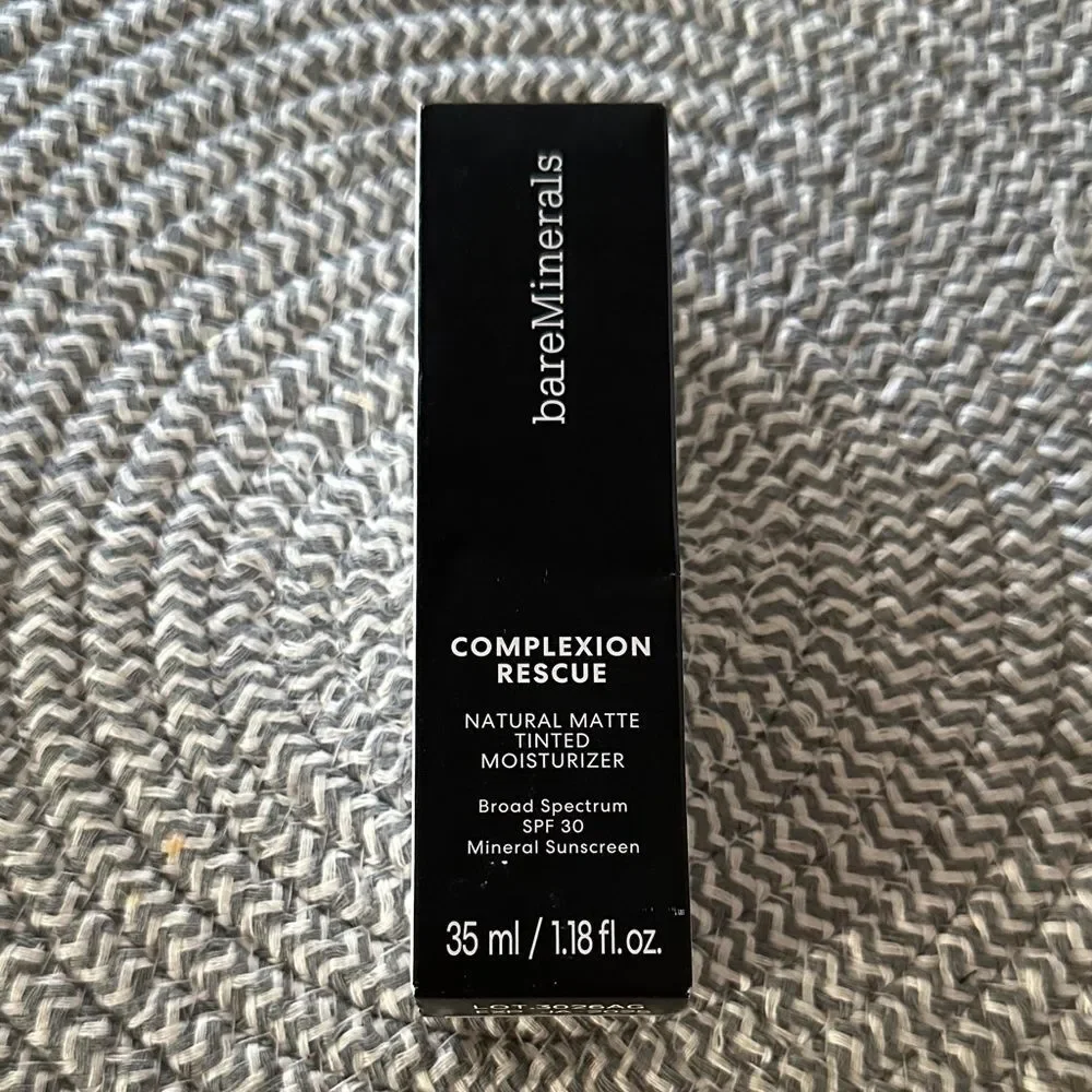 bareMinerals Complexion Rescue Matte Tinted Moisturizer SPF 30